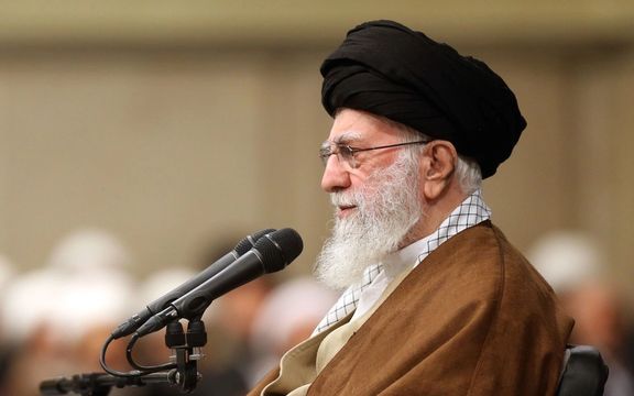 المرشد الإيراني يعد باستعادة سوريا من أيدي معارضي بشار الأسد وطرد أميركا من المنطقة