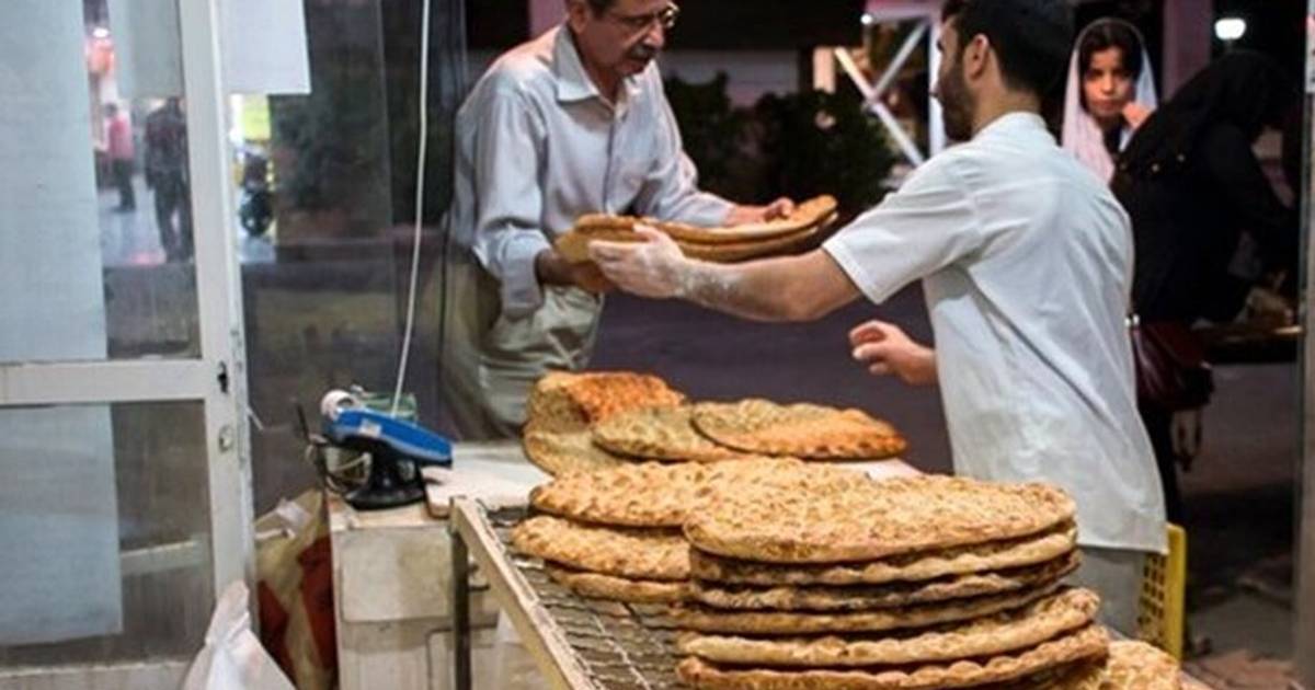 قیمت رسمی انواع نان در تهران ۴۰ تا ۶۶ درصد افزایش یافت | ایران اینترنشنال