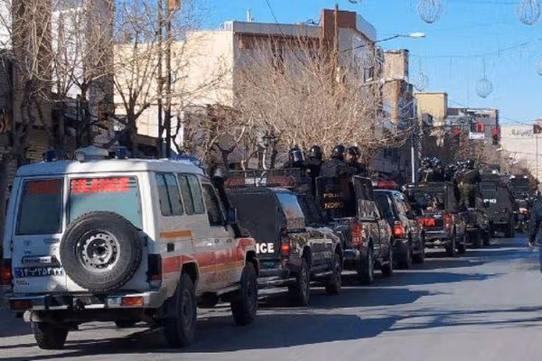 ایران زیر سایه سرکوب؛ تیراندازی، ایستوبازرسی و تفتیش زندگی روزمره