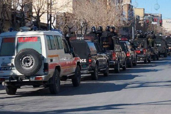 إطلاق نار ونقاط تفتيش وجثث مكدسة فوق بعضها.. إيران تحت ظلال القمع الدموي