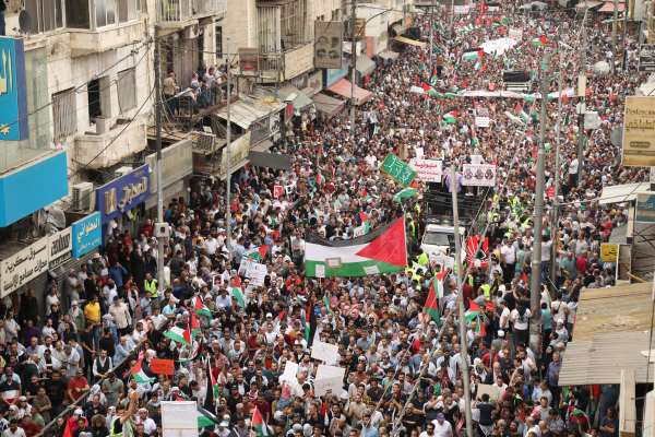 Iran Launches Offensive To Dominate Jordan: Experts