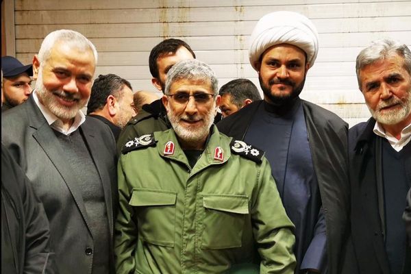 "إيران إنترناشيونال" تكشف تفاصيل تعاون قادة 3 ميليشيات عراقية مع الحرس الثوري الإيراني