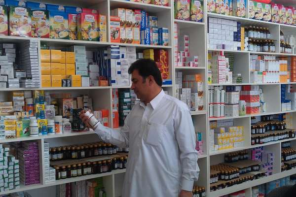 رییس انجمن داروسازان خراسان رضوی: قیمت برخی داروها تا ۴۰۰ درصد افزایش یافته است