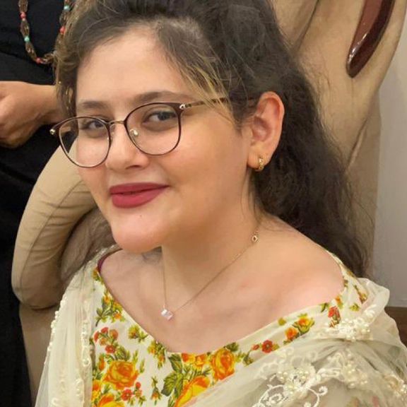 خانواده مهسا امینی به ایراناینترنشنال: مراسم چهلم ژینا در آرامستان سقز برگزار میشود