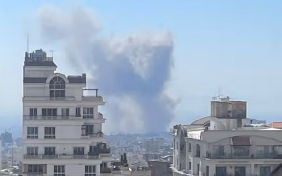 آغاز موج گستردهای از حملات علیه جمهوری اسلامی، یک روز پس از کشتن خامنهای