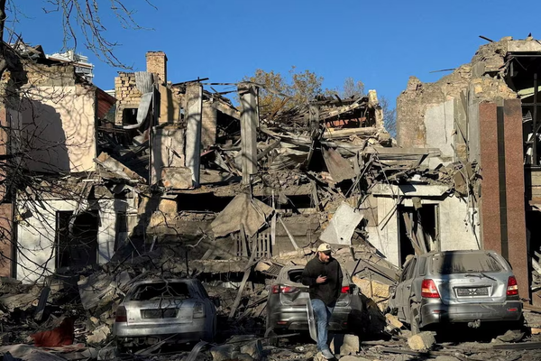 Iranian drones among record Russian aerial barrage on Ukraine