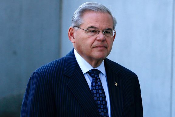 اصلاحیه پیشنهادی سناتور دموکرات: هرگونه توافق با ایران باید طی ۵ روز به کنگره گزارش شود