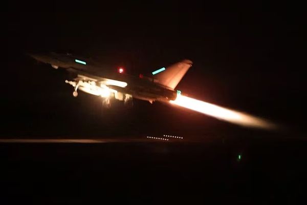 US, UK Launch Air, Missile Strikes Against Iran-Backed Houthis