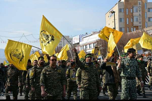 Assad Forces, Iranian Militiamen Conduct Wargames Near US Base