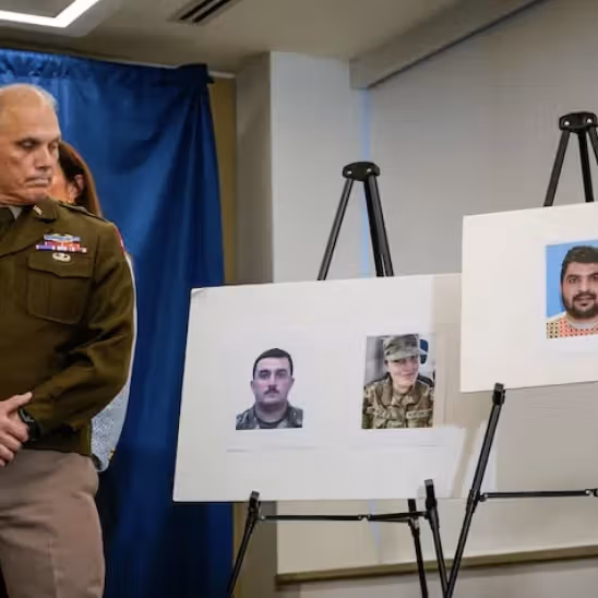 افبیآی: مظنون به تیراندازی سابقه همکاری با نیروهای همکار در افغانستان داشت