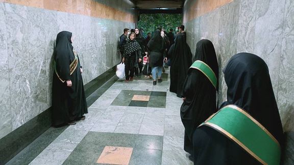 افزایش چشمگیر حجاببانها در متروی تهران و برخوردهای فیزیکی با مسافران