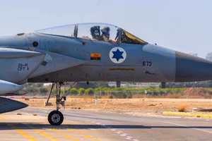 اسرائیل هیوم: عملیات «مرد آهنین» چگونه راه را برای جنگ با ایران هموار کرد