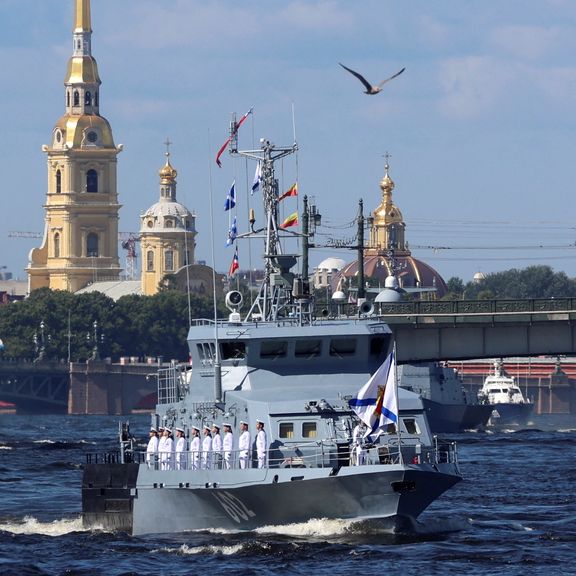 رژه نیروی دریایی روسیه در سنپترزبورگ؛ پوتین از دریافت ۳۰ کشتی جدید خبر داد