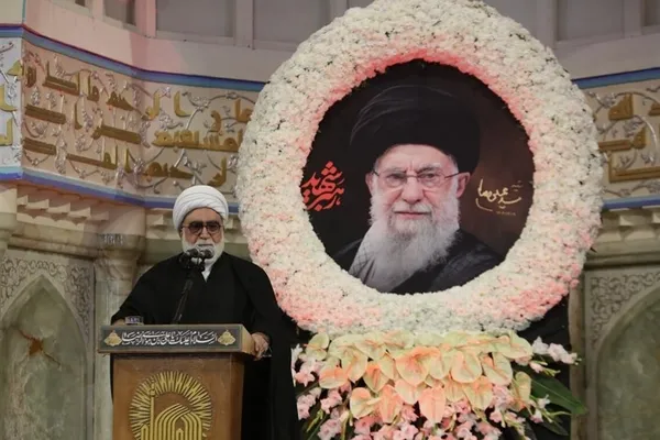 مدیر آستان قدس رضوی: مذاکرهکنندگان بدانند که با شیطان مواجهند