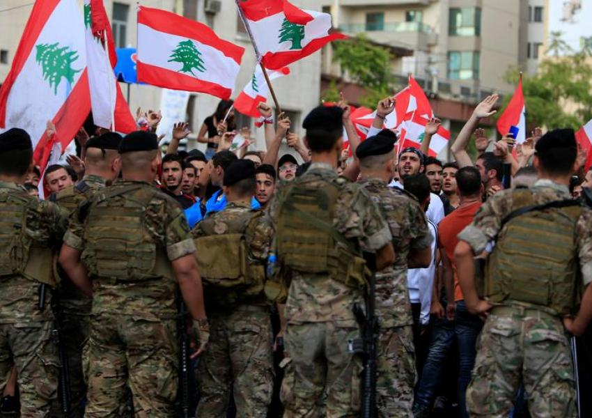 سقوط ارزش پول لبنان به نارضایتی میان نیروهای امنیتی لبنان منجر شده است