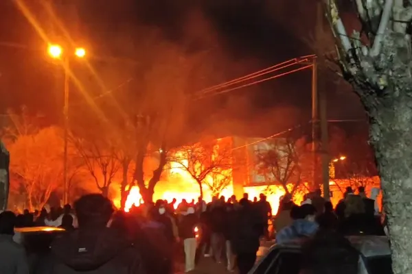 از نگاه رسانههای غربی: گزینههای آمریکا در برابر جمهوری اسلامی و استاندارد دوگانه غرب