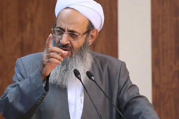 خطيب أهل السُّنة لـ "بزشكيان":الشعب الإيراني سئم الوضع القائم وسيواصل نضاله لتحقيق مطالبه