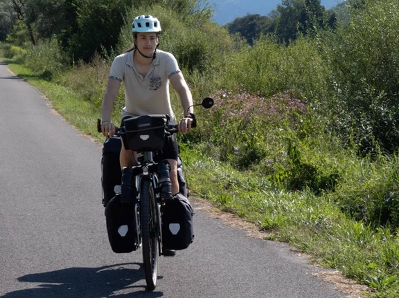 لنارت مونترلوس، شهروند آلمانیـفرانسوی بازداشتشده در ایران به فرانسه بازگشت