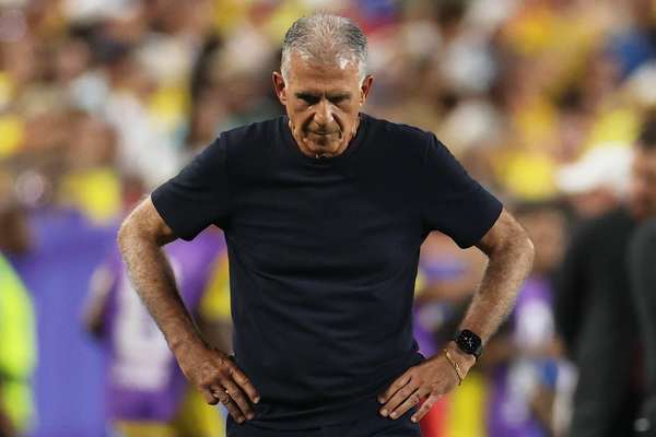 «یا میبری یا یاد میگیری»؛ کارلوس کیروش از هدایت غنا کنارهگیری کرد