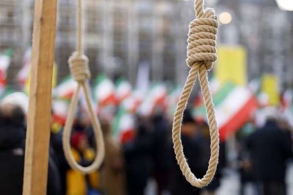Islamic Republic executes two more in hanging wave