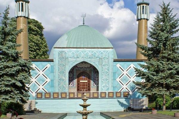 زعيم حزب الخضر الألماني لـ"إيران إنترناشيونال": يجب إغلاق "وكر التجسس" الإيراني في هامبورغ