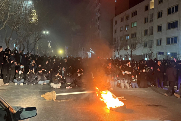 اسرائیلتایمز: پس از سرکوب اعتراضها، بسیاری در ایران همچنان چشمانتظار «منجی» خارجی هستند
