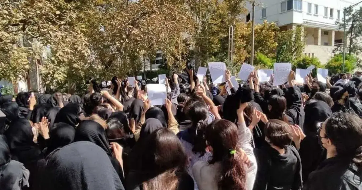La pression s’intensifie sur les étudiants et les professeurs iraniens