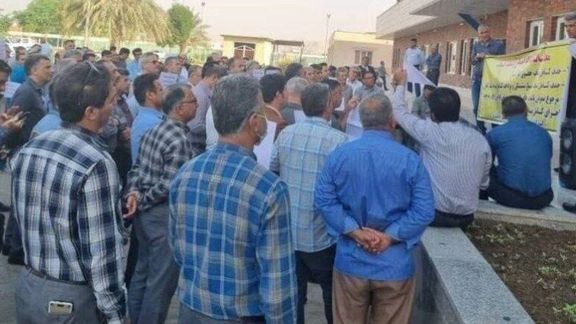 Oil and gas industry workers staging a protest in southern Iran, July 2024.