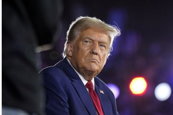 ترامب: لا أقبل إلا بالتفكيك الكامل للبرنامج النووي الإيراني