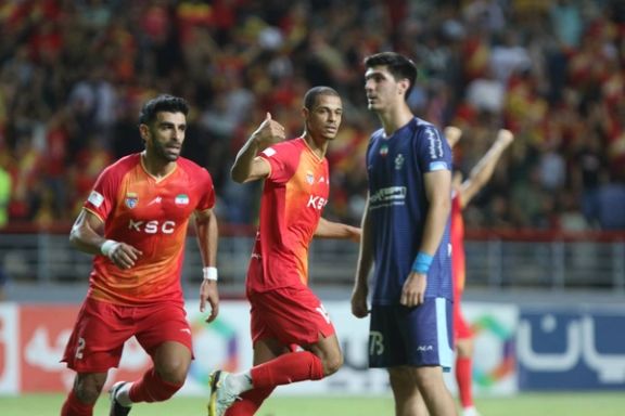 لیگ برتر فوتبال ایران؛ ماراتن قهرمانی و کورس بقا به هفته آخر کشیده شد