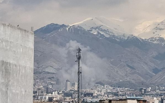 موجة هجمات جديدة تستهدف طهران والأهواز وخارك وعدة مدن إيرانية ظهر الثلاثاء