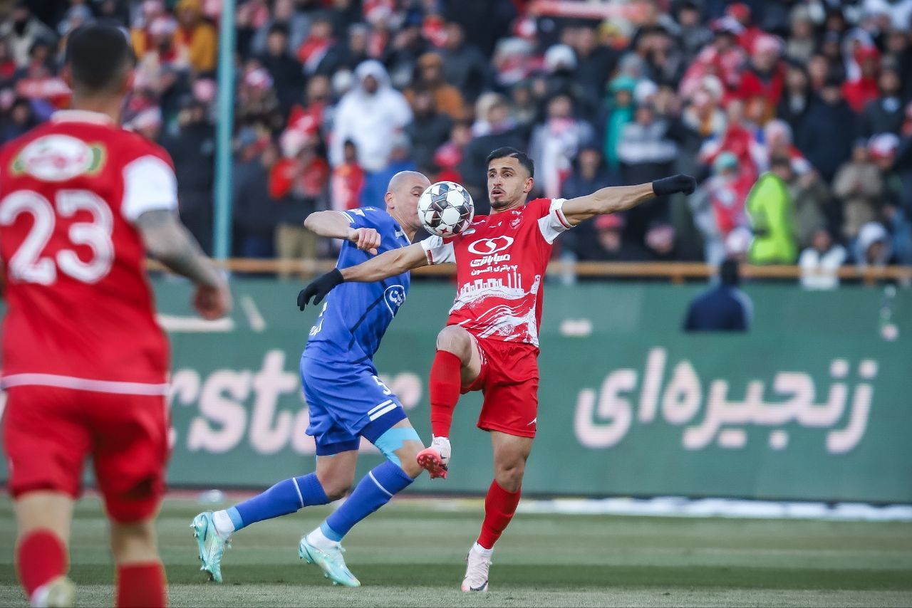 ساعت دربی ۱۰۶ تهران تغییر کرد