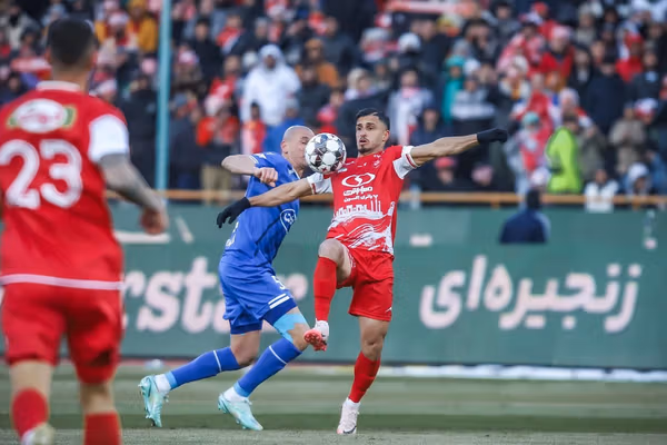 ساعت دربی ۱۰۶ تهران تغییر کرد