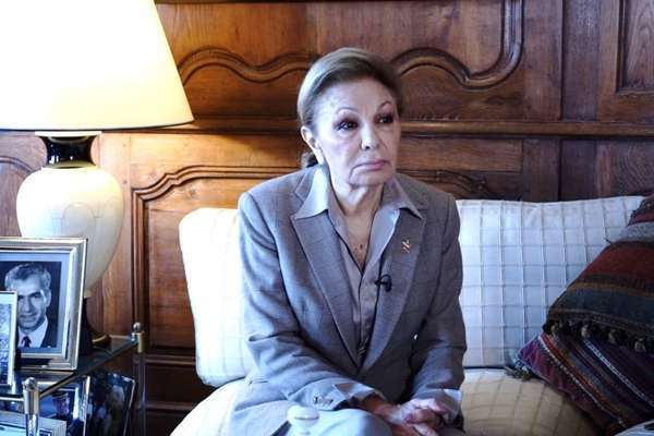 Exiled Queen Calls On Military Forces To ‘Stand With Nation’
