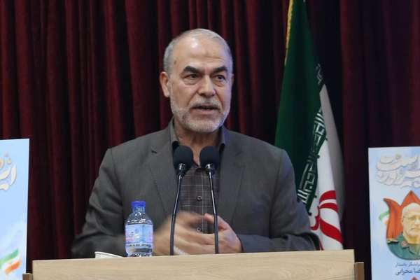 مسؤول بالحرس الثوري الإيراني: على العدو توقع "مفاجآت استراتيجية"