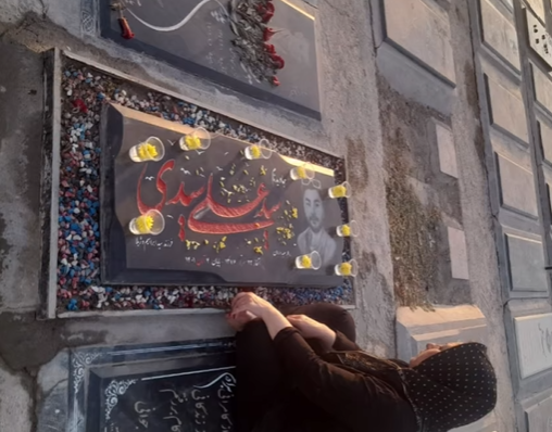 بازداشت چندساعته پدر علی سیدی و تهدید برای ممانعت از برگزاری مراسم سالگرد او