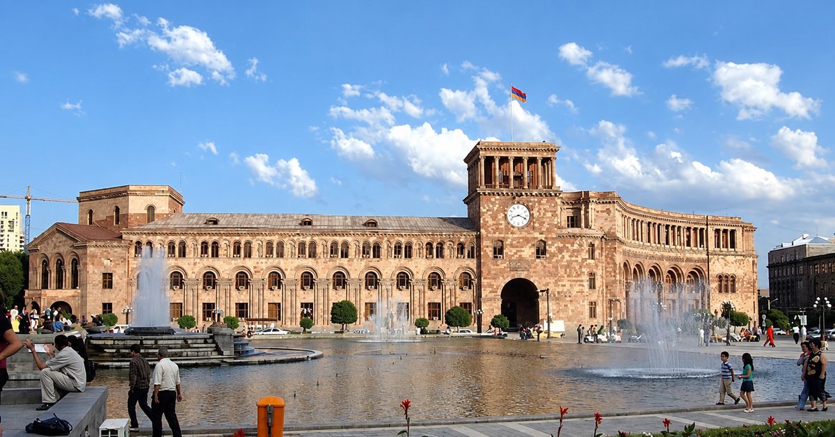 Iranians cross into Armenia to earn what they cannot at home