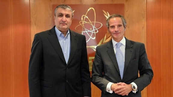 Iran's nuclear chief Mohammad Eslami and IAEA's Rafael Grossi, March 3, 2023