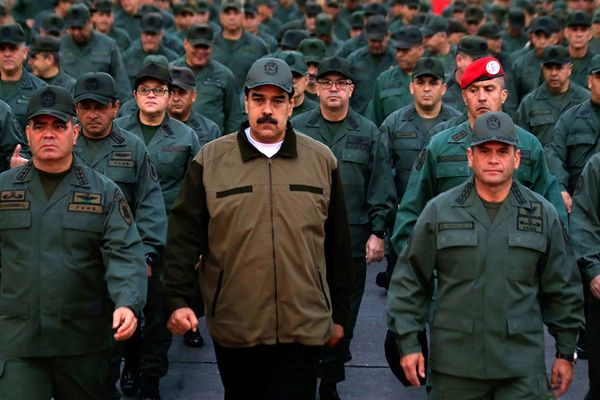 والاستریت ژورنال: آمریکا برای حمله احتمالی به ونزوئلا، اهدافی نظامی را شناسایی کرده است