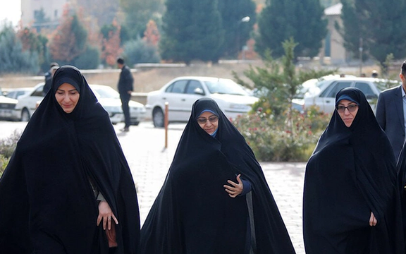 انسیه خزعلی: شاه نگاه ابزاری به زنان داشت اما جمهوری اسلامی زنان را محور قرار داد