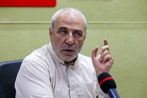 برلماني إيراني: "آلية الزناد" مثل "الكلاشينكوف" الفارغ من الرصاص