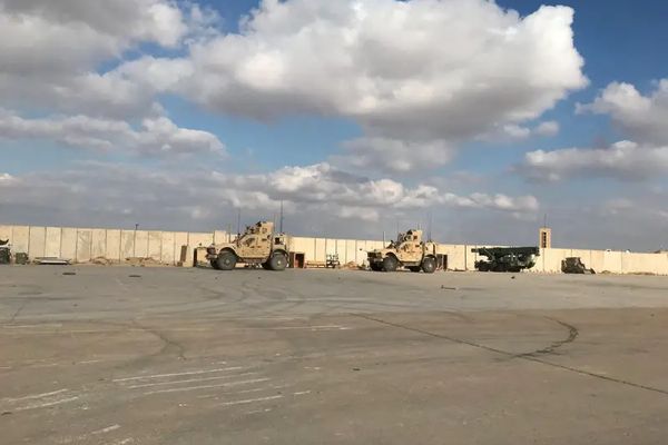 أميركا تدين الهجمات الصاروخية على سفارتها في العراق وتعزوها لميليشيات "مدعومة من إيران"