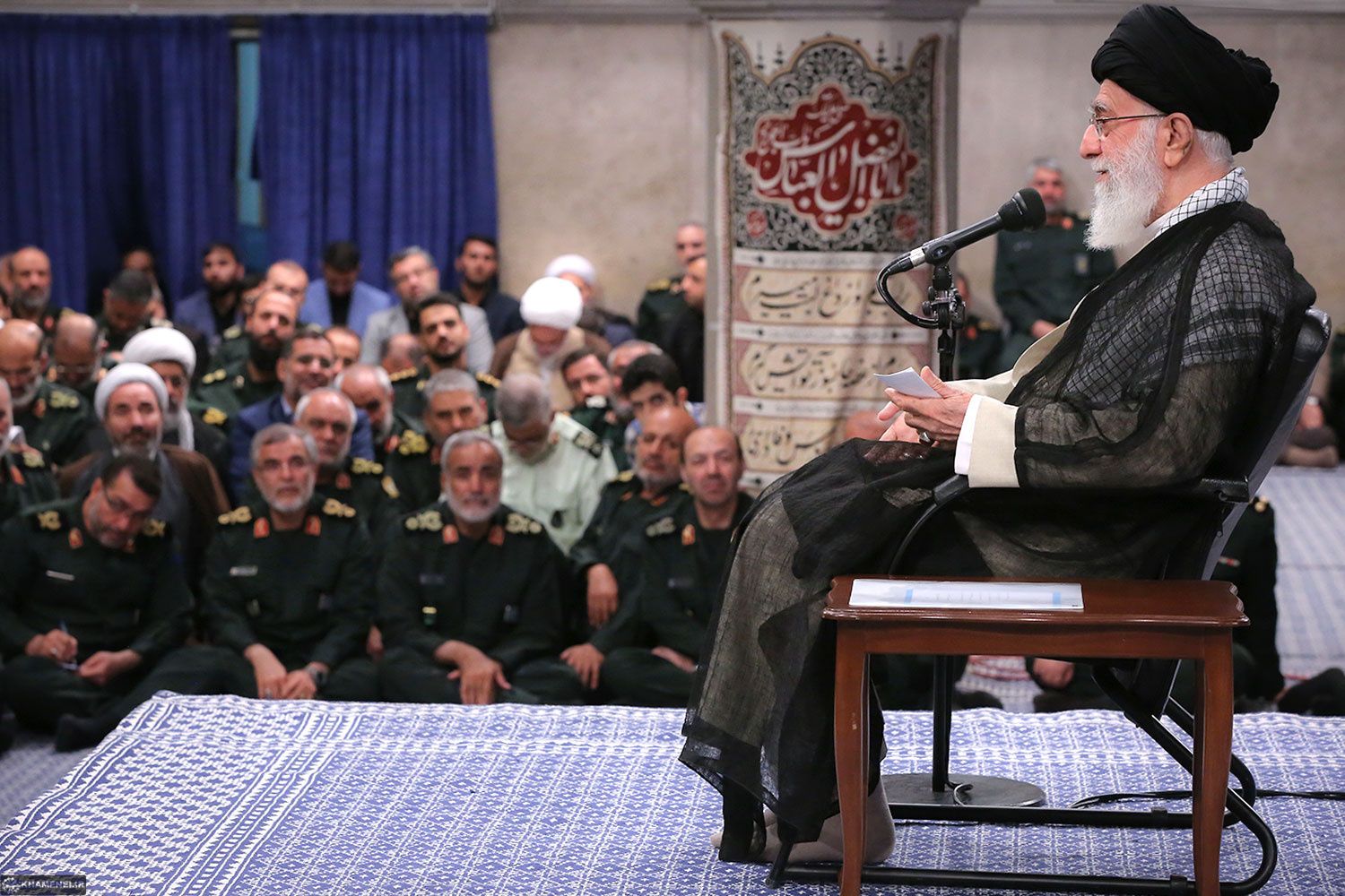 نظام وطن‌سوز؛ کشور در آستانه جنگ و تحریم