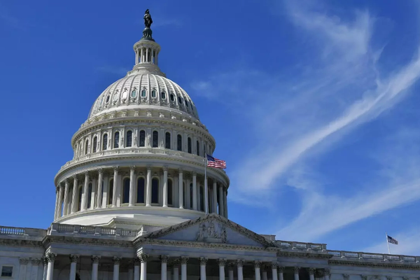 200 نائب أميركي يطالبون ترامب بمواصلة الضغط على إيران