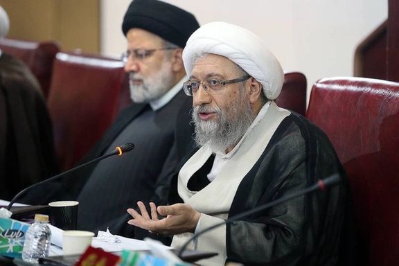 رییس مجمع تشخیص مصلحت نظام: مشکلات اقتصادی هست اما مسئولان هم تلاش میکنند