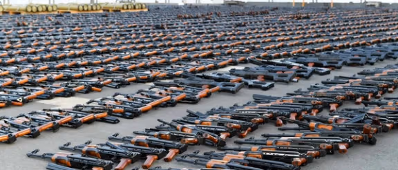 القوات اليمنية تصادر سفينة تحمل أسلحة إيرانية كانت متجهة إلى الحوثيين