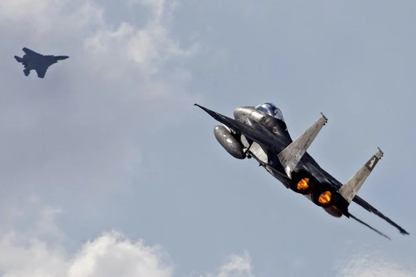 "إيه بي سي نيوز": إسرائيل تدرس مهاجمة إيران في الأيام المقبلة