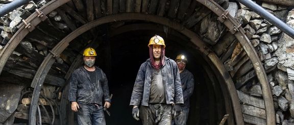 شورای عالی کار از افزایش ۳۵.۳ درصد دستمزد کارگران در سال ۱۴۰۳ خبر داد