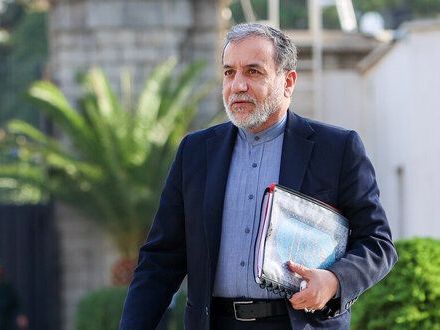 "تسنيم": إجراء محادثات بين إيران ودول "الترويكا" الأوروبية في نيويورك