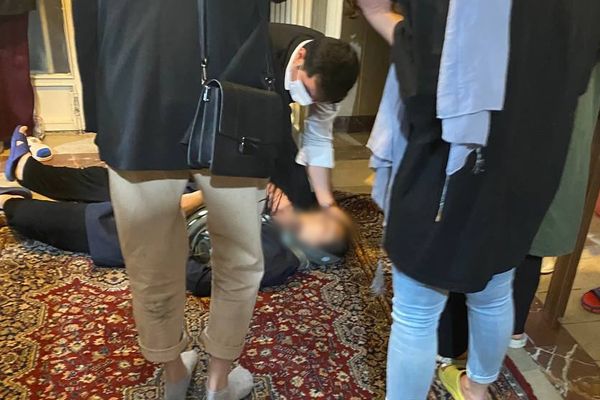 خطبة جمعة موحدة بإيران: النظام ليس مسؤولا عن تسمم الطالبات
